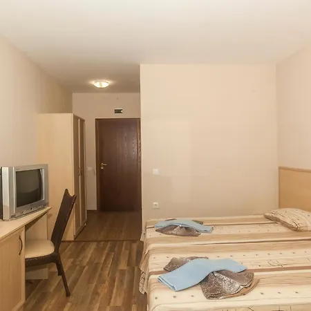 Bay Гостевой дом 4*